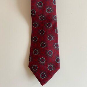 𝅺jp Tilford 100% Silk Handmade Neck Tie imported from England Red Burgundy